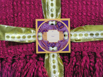Fobbie Gift Wrapped Throw close